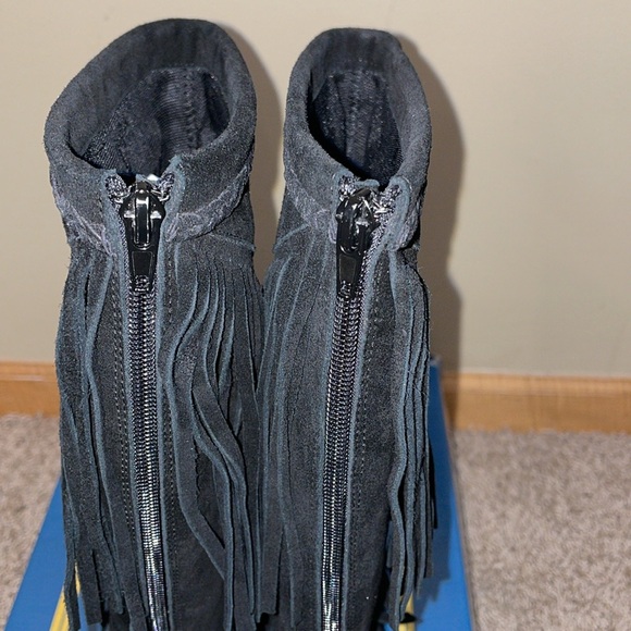 SBICCA FRINGE BOHO/WESTERN BLACK SUEDE KNEE HIGH BOOT LIKE NEW SIZE 6.5 - Picture 7 of 12